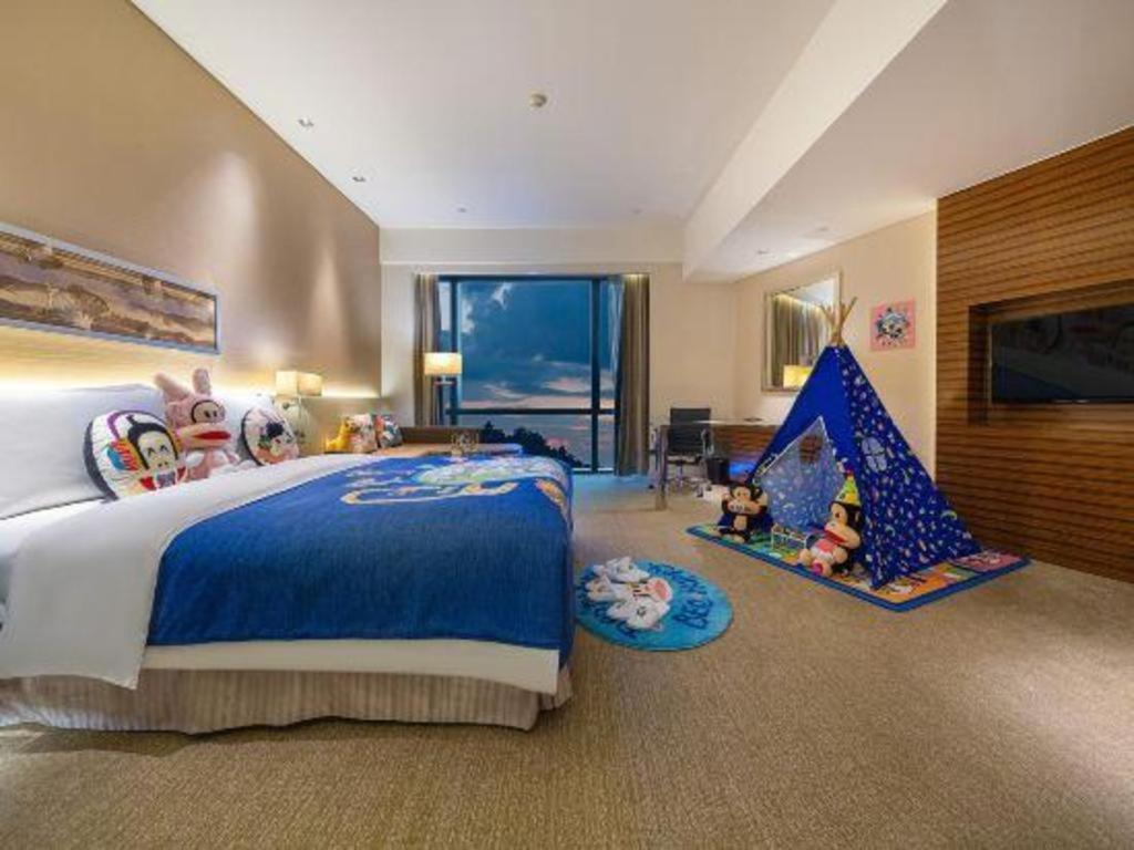 New World Guiyang Hotel Exterior photo