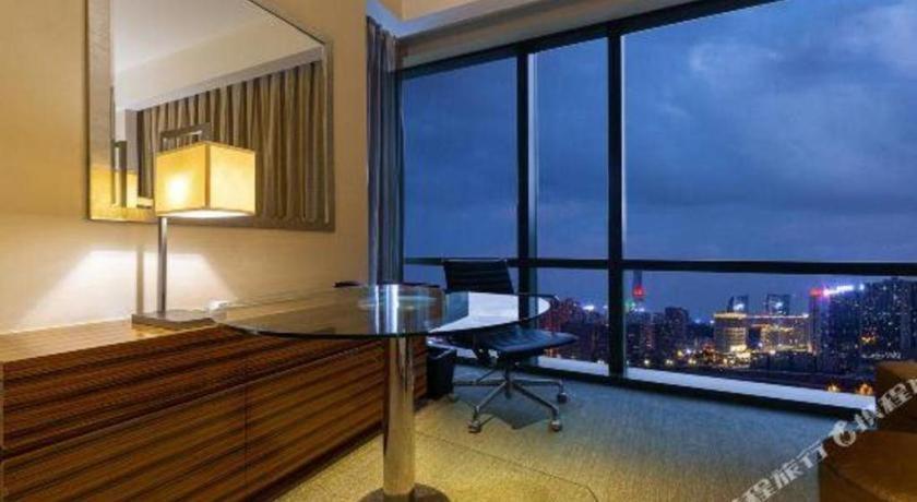 New World Guiyang Hotel Exterior photo